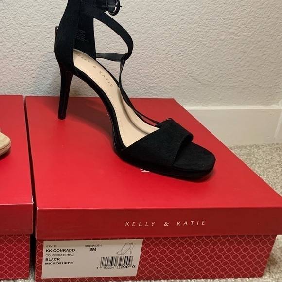 Kelly & Katie Conradd Platform Black Microsuede Sandal‎ Heel Size 8M New - Picture 4 of 4